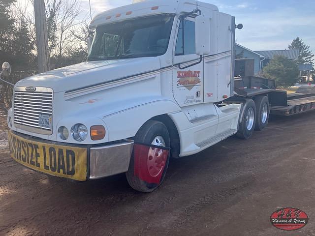Image of Freightliner ST120 Primary image