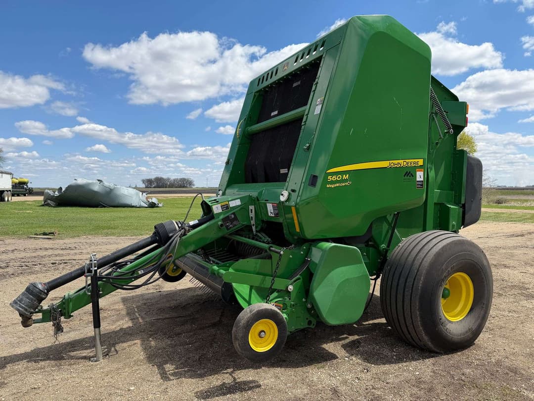 Image of John Deere 560M Primary image