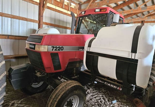 Image of Case IH 7220 equipment image 2