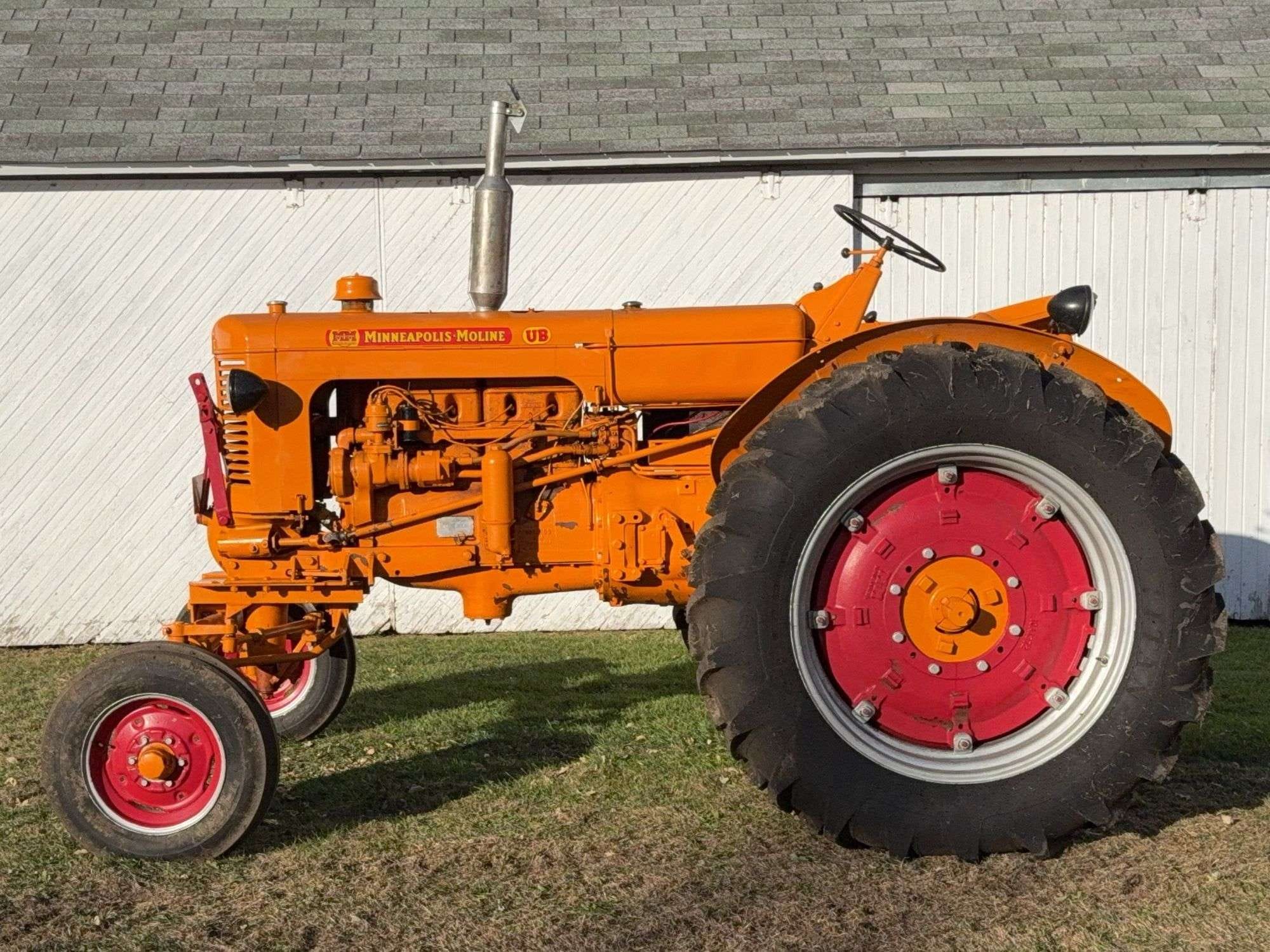 1953 Minneapolis-Moline UB Equipment Image0