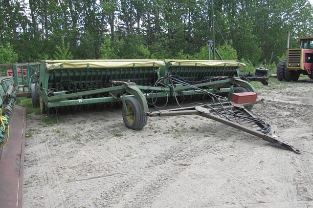 Image of John Deere 9350 equipment image 2