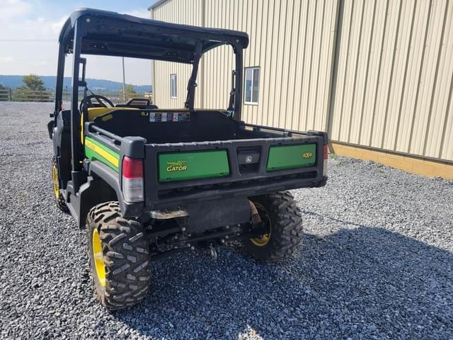 Image of John Deere XUV 835M equipment image 3