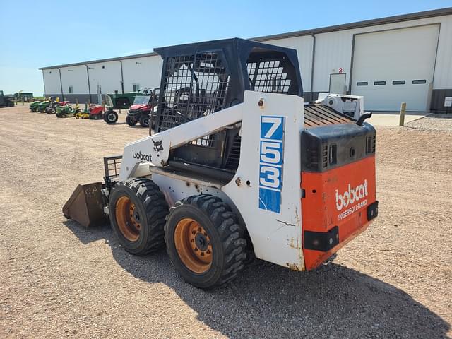 Image of Bobcat 753 equipment image 3