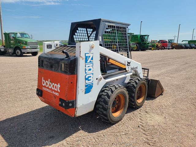 Image of Bobcat 753 equipment image 2