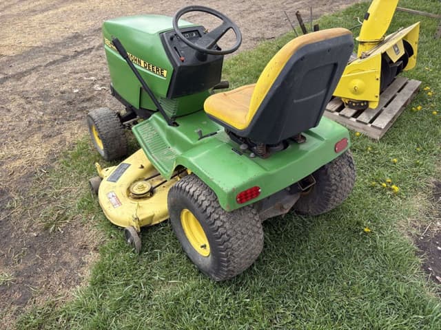 Image of John Deere 185 equipment image 3