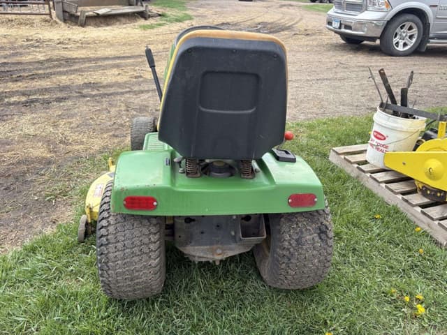Image of John Deere 185 equipment image 4