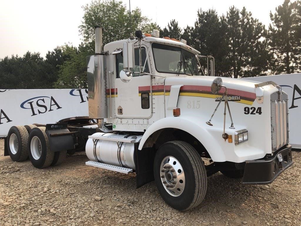 Main image Kenworth T800