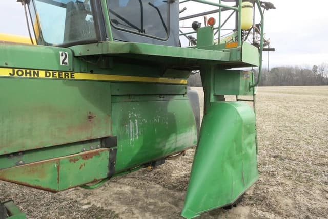 Image of John Deere 6000 equipment image 2