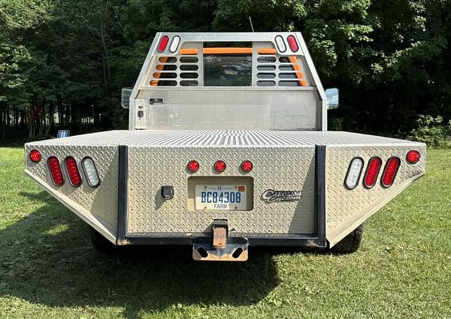 Image of GMC 3500 equipment image 4