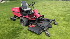 Toro Groundsmaster 220-D Image