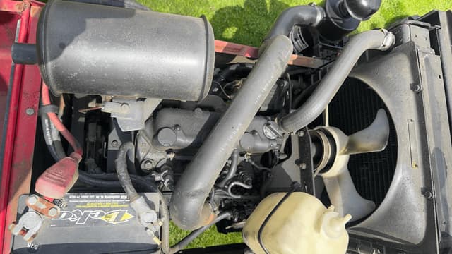 Image of Toro Groundsmaster 220-D equipment image 4