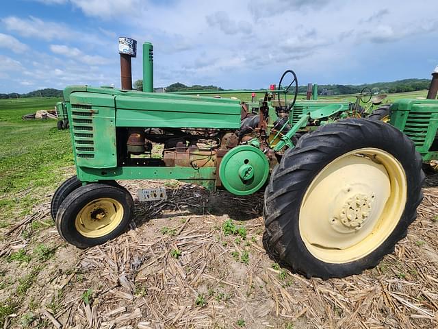 Image of John Deere A equipment image 2