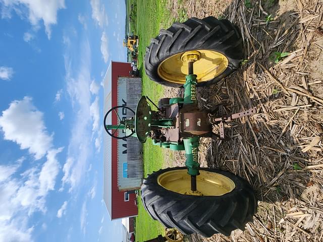 Image of John Deere A equipment image 3