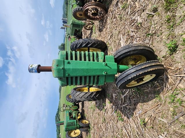 Image of John Deere A equipment image 1