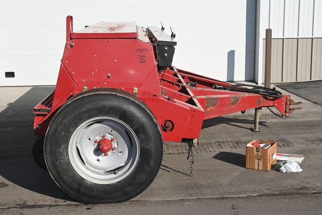 Image of Case IH 5300 equipment image 1