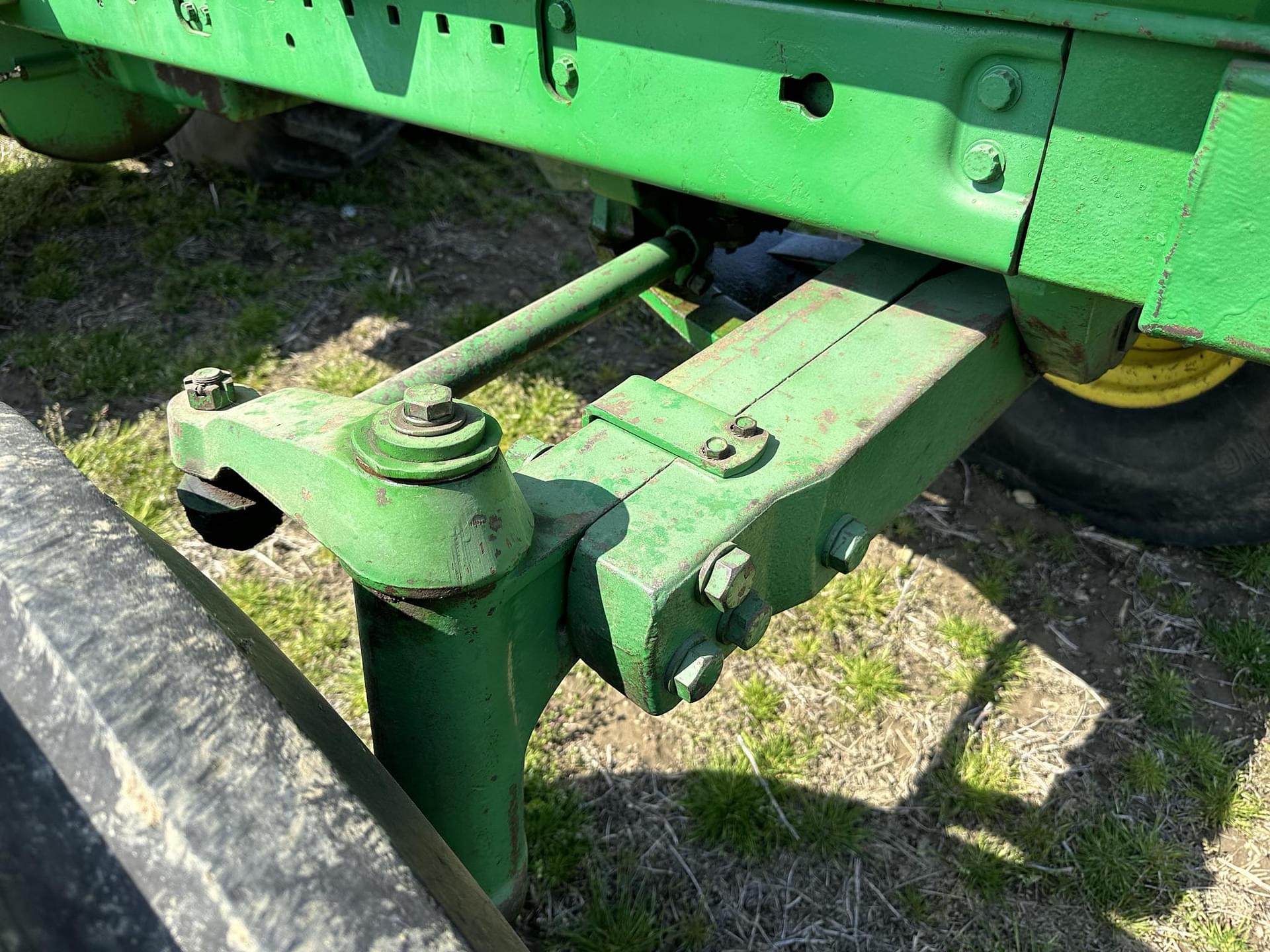 Main image John Deere 4850 5