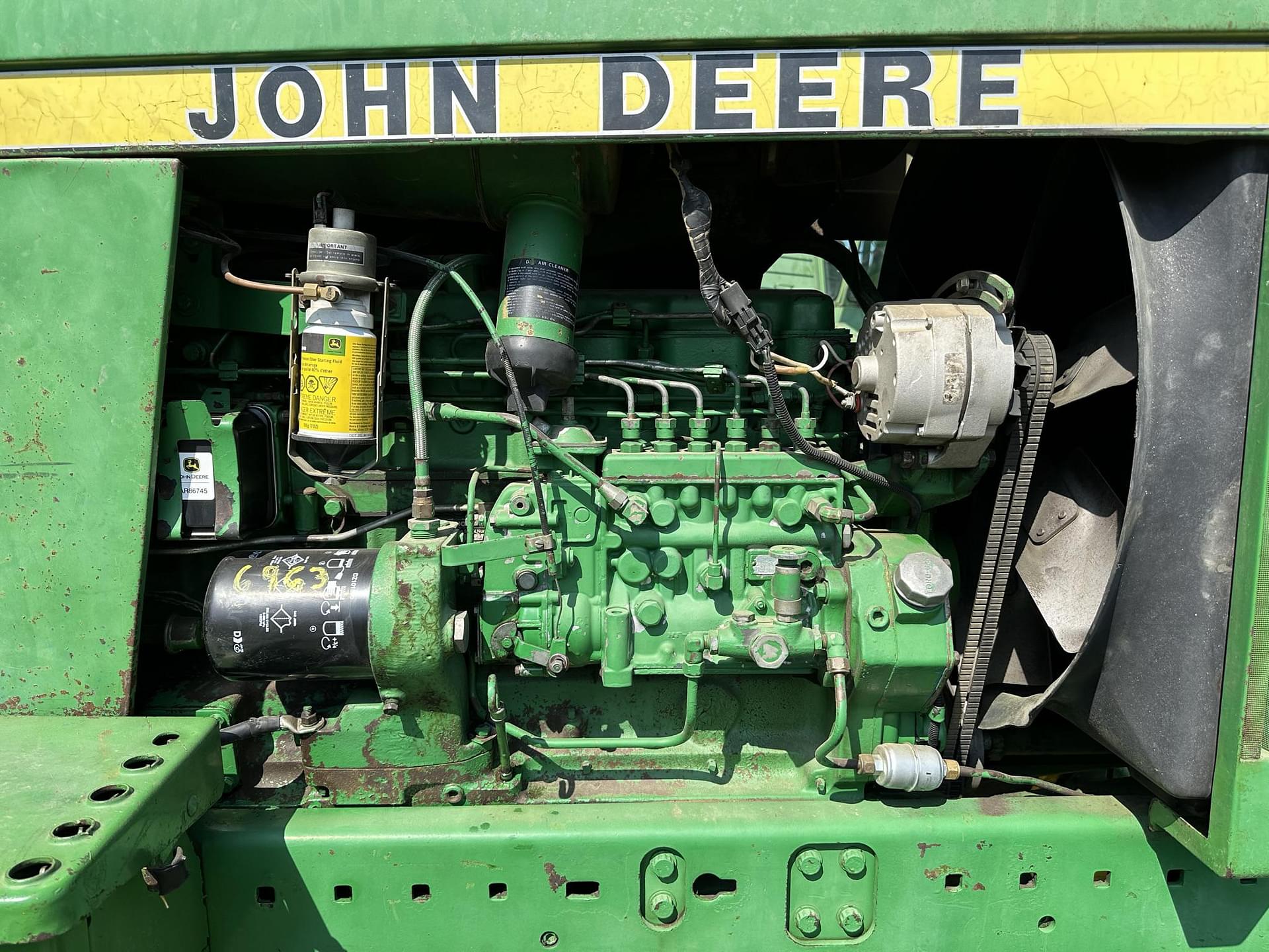 Main image John Deere 4850 6