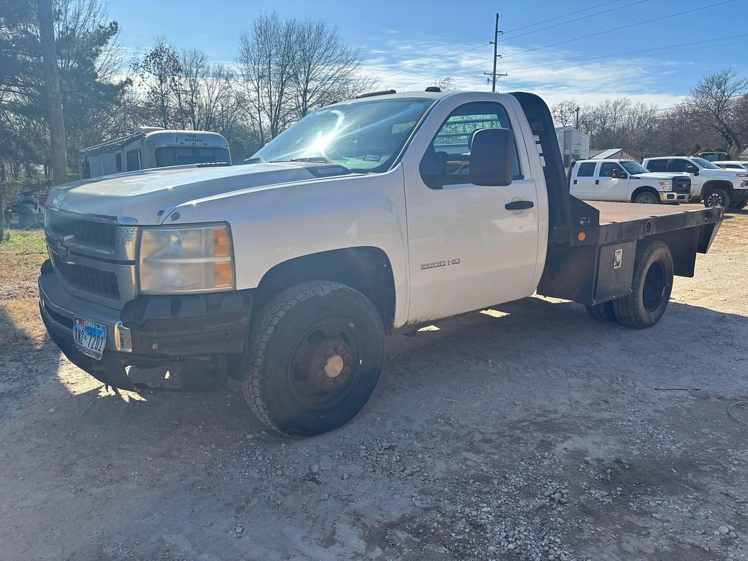 Image of Chevrolet 2500HD Primary image