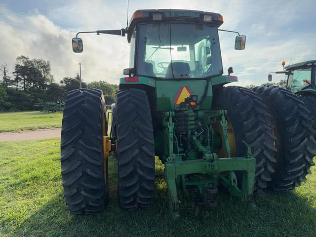 Image of John Deere 8300 equipment image 4
