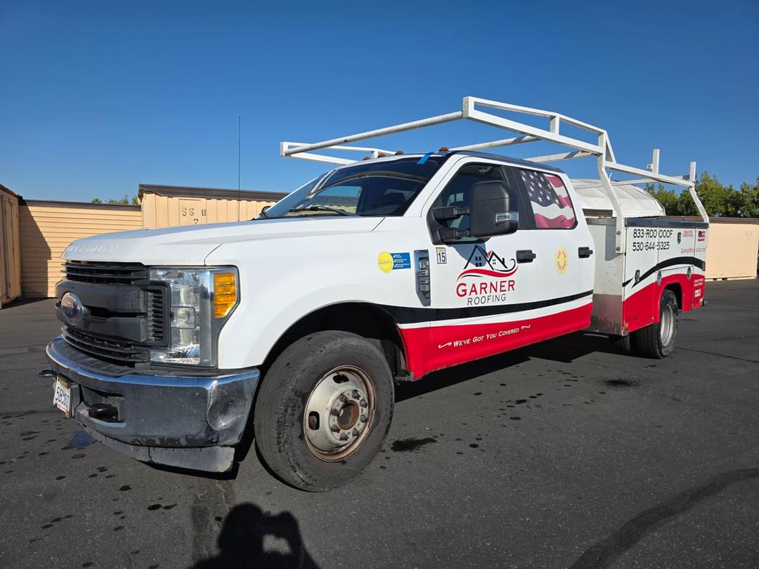 Image of Ford F-350 Primary image