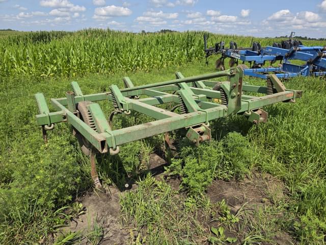 Image of John Deere 1600 equipment image 1