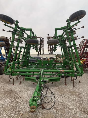 Main image John Deere 2210