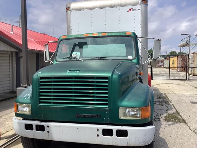 Image of International 4700 equipment image 1
