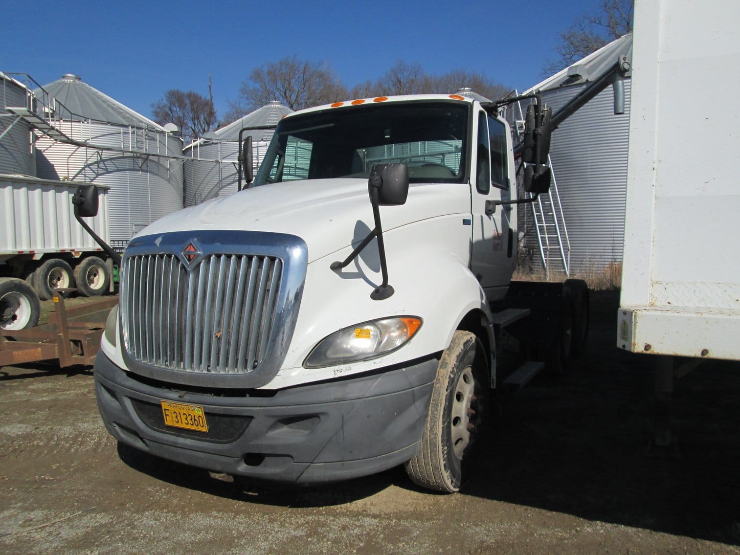 2012 International ProStar Equipment Image0