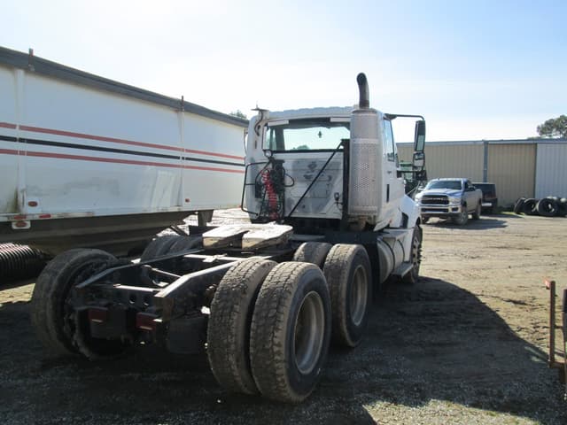 Image of International ProStar equipment image 2