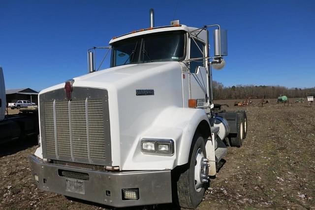 Image of Kenworth T800 equipment image 1