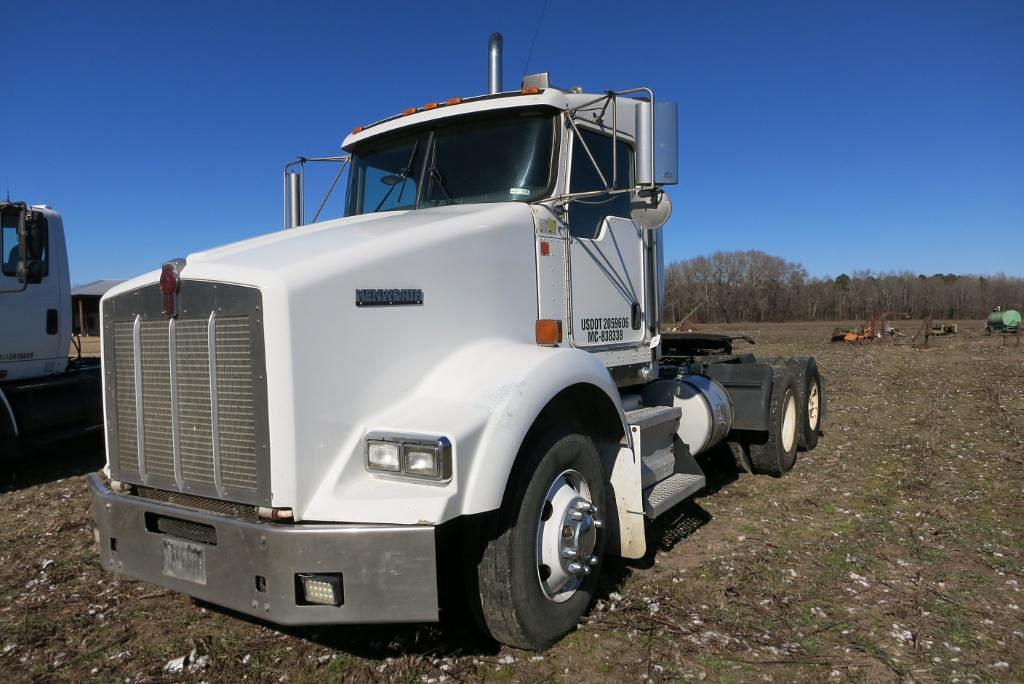 Image of Kenworth T800 Primary image