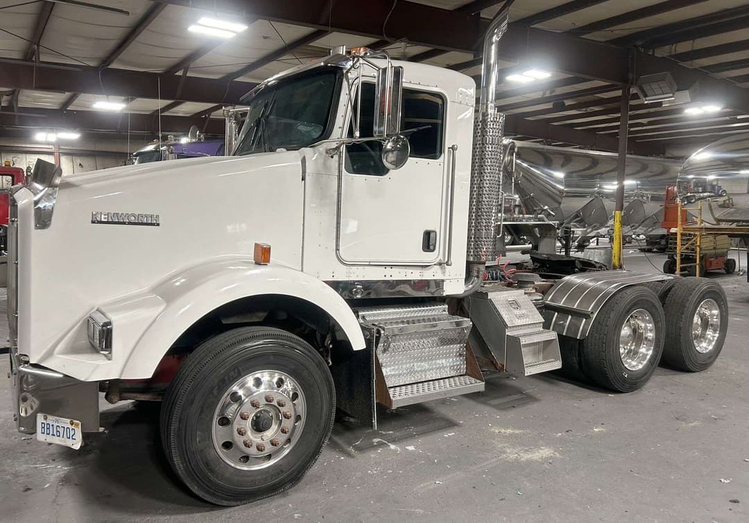 Image of Kenworth T800 Primary image