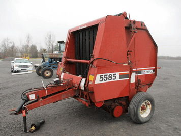 Main image Hesston 5585