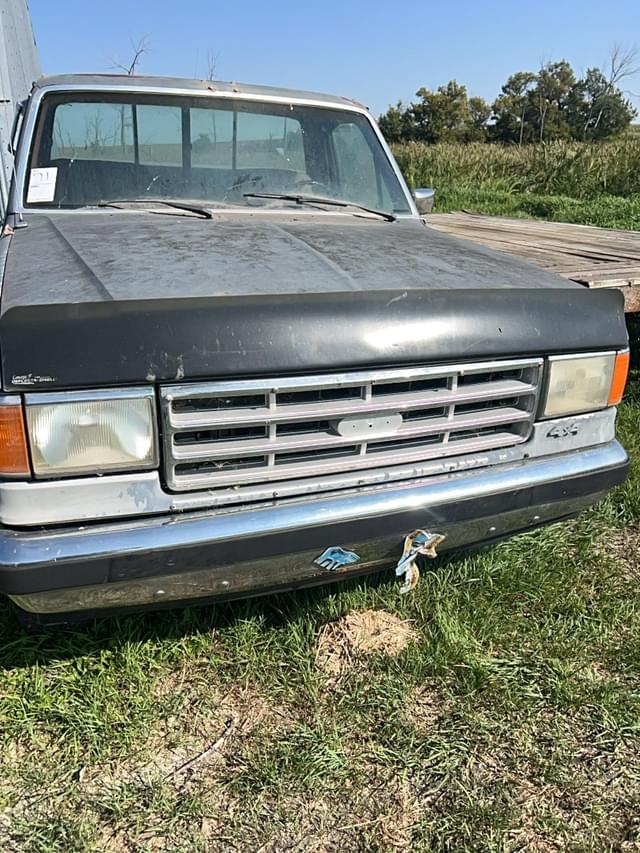 Image of Ford F-150 equipment image 2