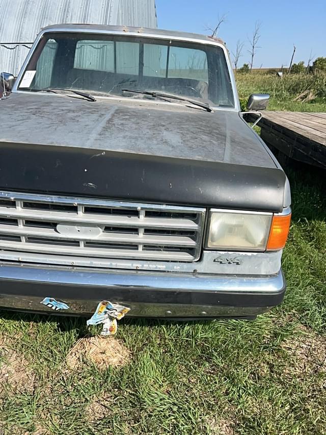 Image of Ford F-150 equipment image 3