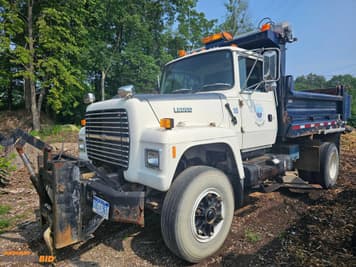 Main image Ford L8000