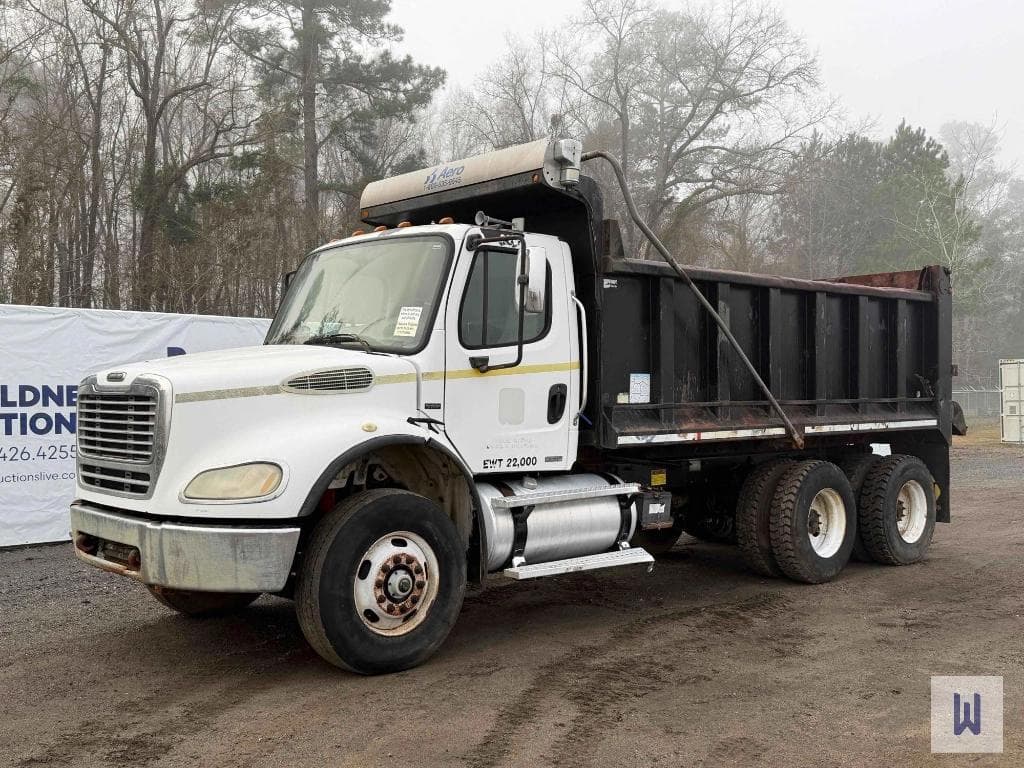 Image of Freightliner M2 112 Primary image