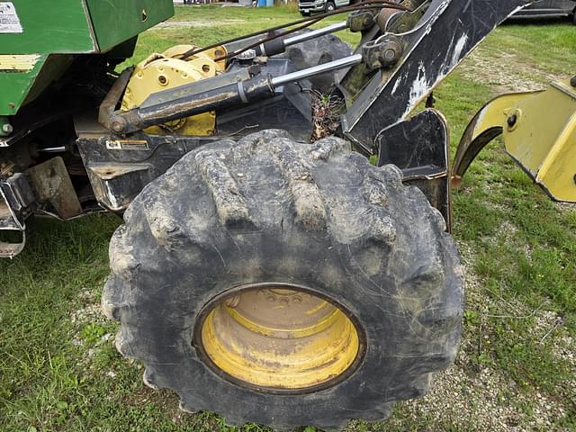 Image of John Deere 548GIII equipment image 3