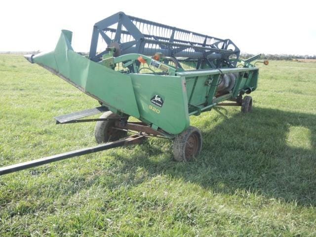 Main image John Deere 920