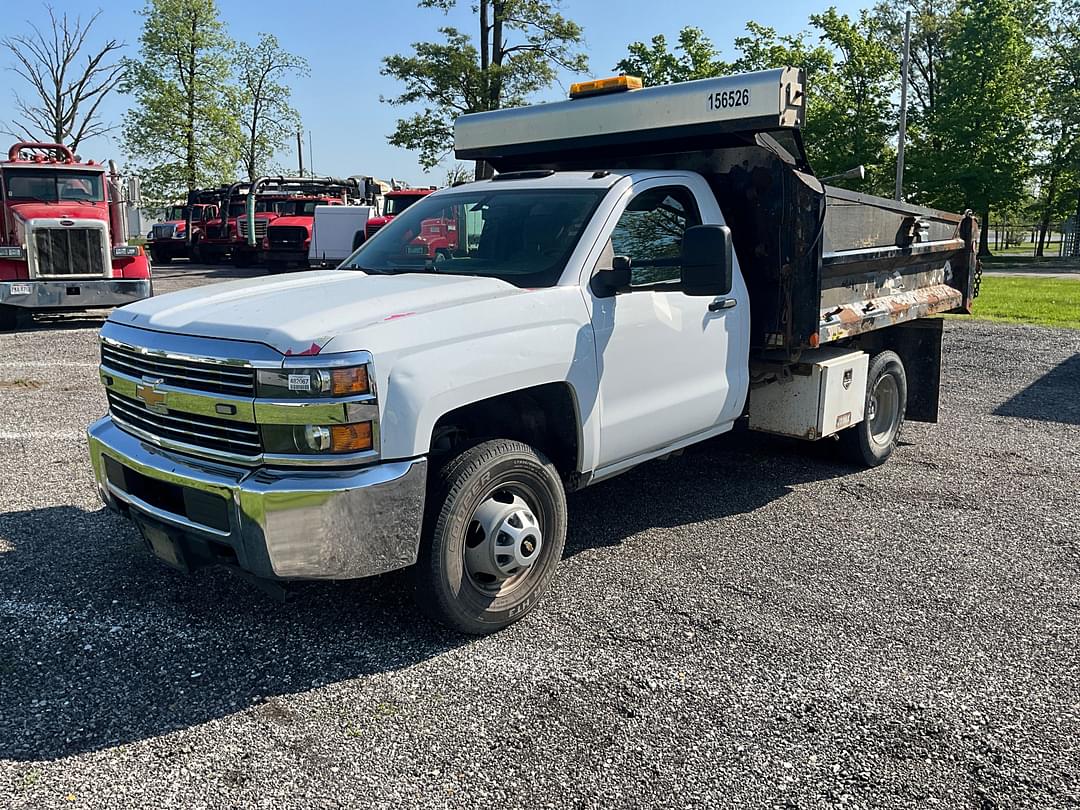 Image of Chevrolet 3500 Primary image