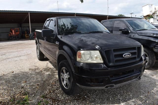 Image of Ford F-150 equipment image 1
