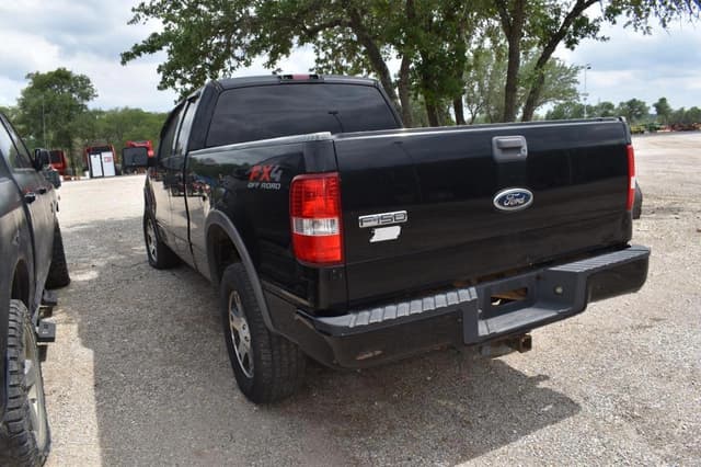 Image of Ford F-150 equipment image 3