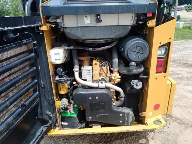 Image of Caterpillar 257D3 equipment image 4
