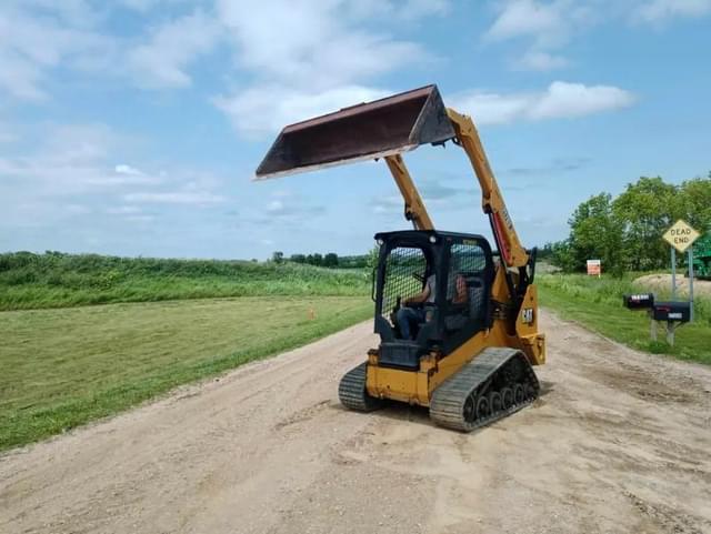 Image of Caterpillar 257D3 equipment image 2