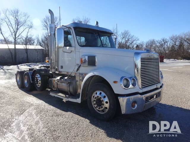 Image of Freightliner Coronado equipment image 1