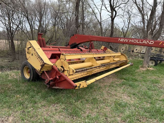 Image of New Holland 116 equipment image 3