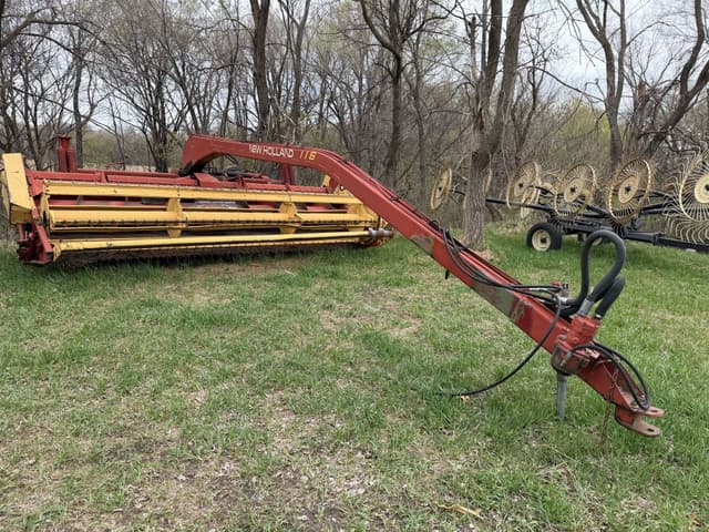 Image of New Holland 116 equipment image 2