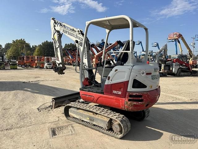 Image of Takeuchi TB230 equipment image 1