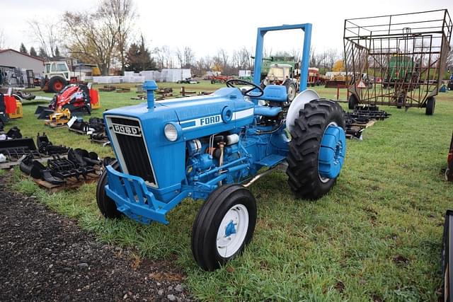 Image of Ford 3600 equipment image 1