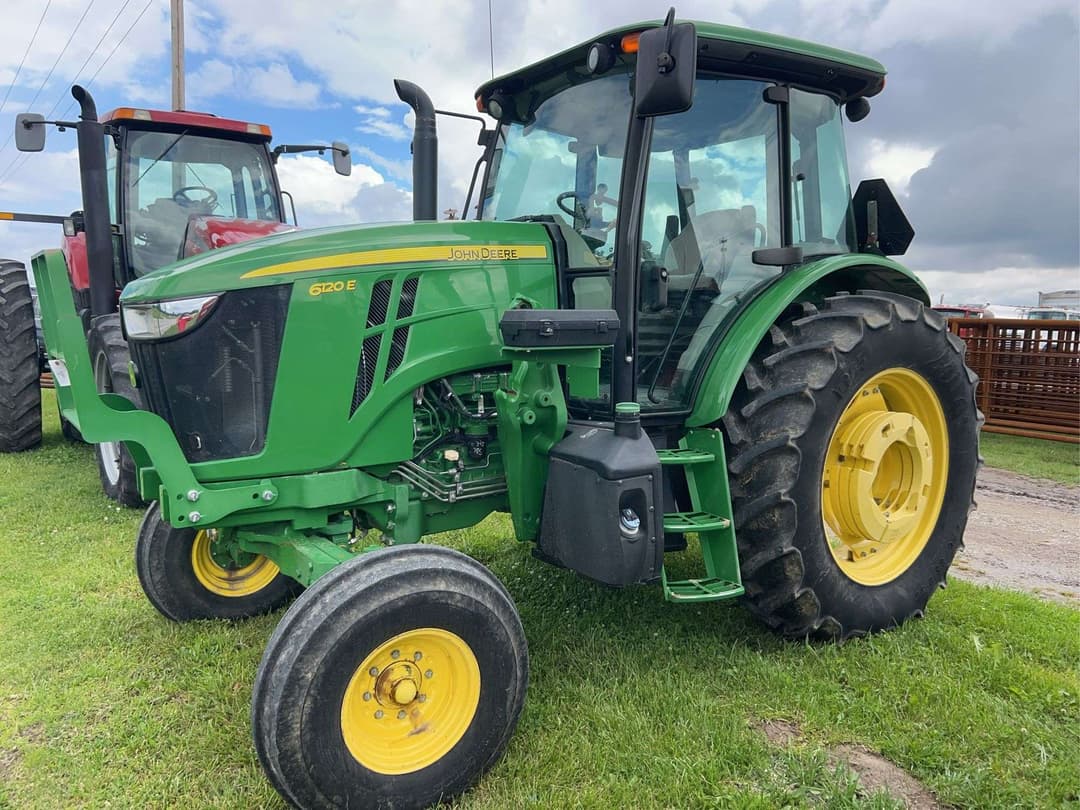 Image of John Deere 6120E Primary image